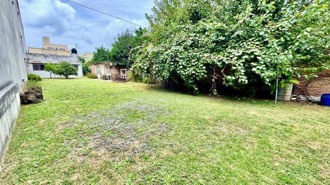 Venta Casa en Cañuelas Centro sobre lote de 487 m2