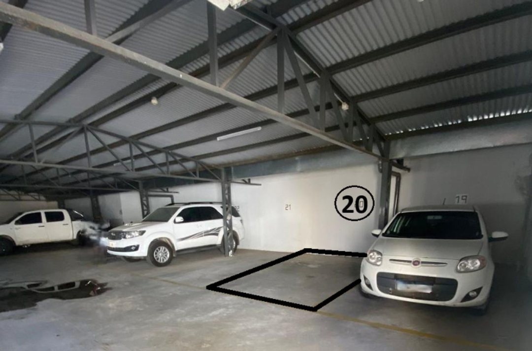 VENTA COCHERA CENTRICA