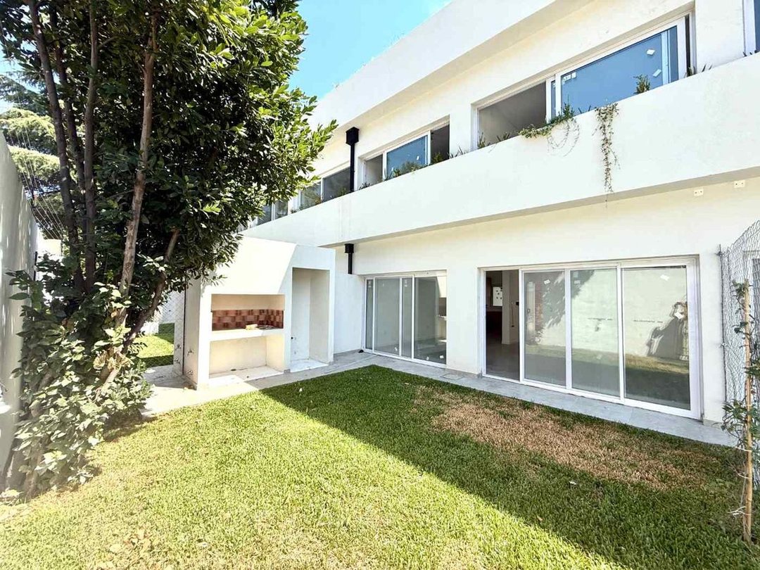 VENTA TRIPLEX 4 AMB PARQUE COCHERA DOBLE