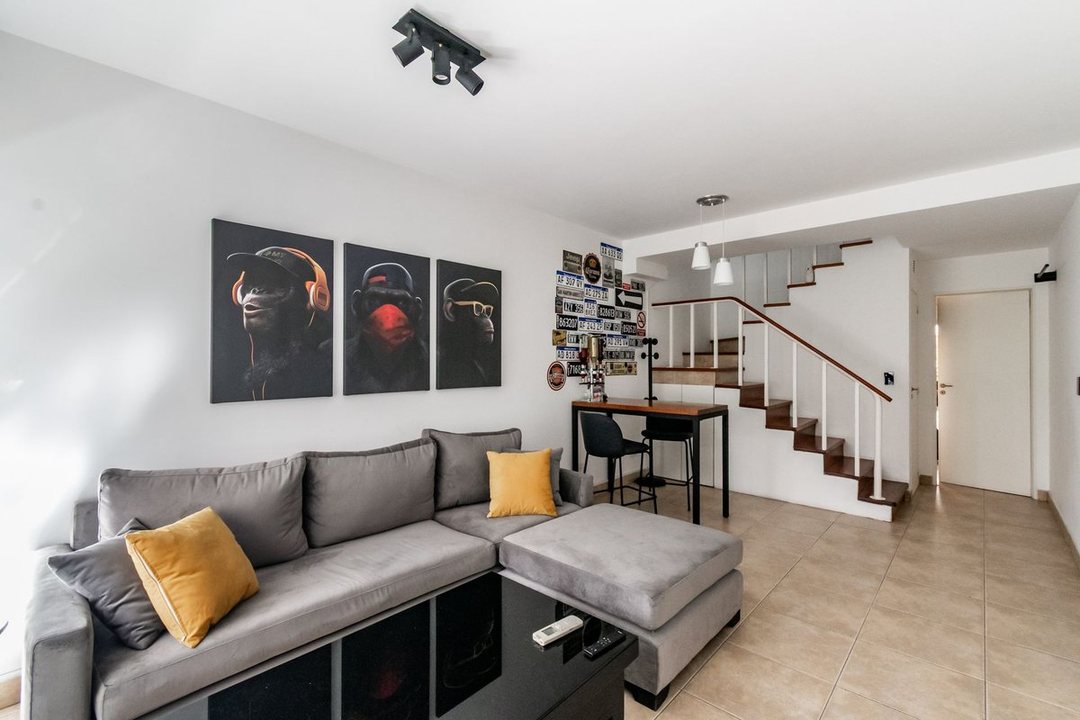 VENTA DUPLEX 3 AMB GUARDACOCHE PATIO V.DEVOTO