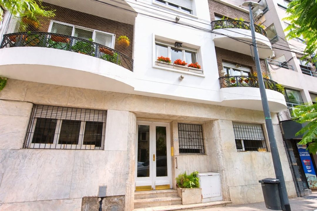 VENTA DOS AMBIENTES CAÑITAS LATERAL BAJO PRECIO