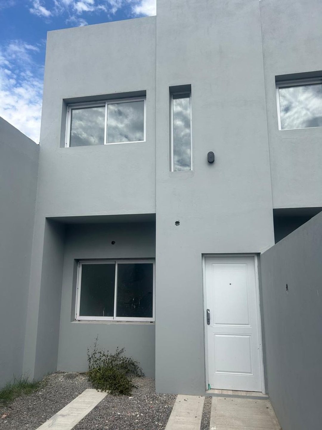 Duplex a estrtenar de 2 dormitorios.