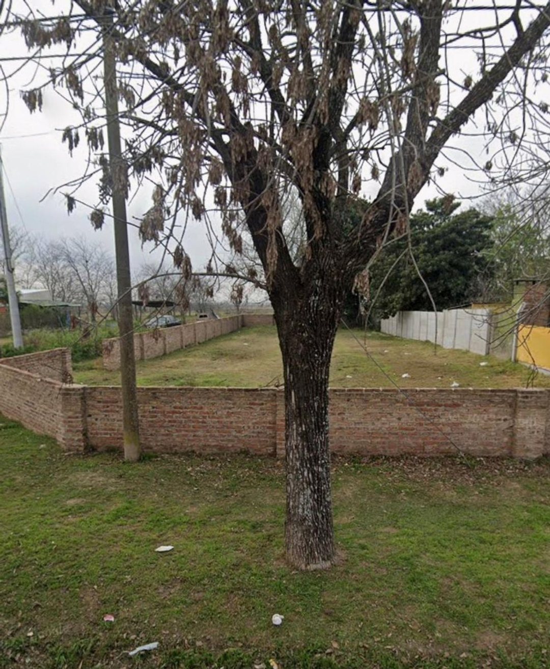 Excelente terreno frente a la plaza Laguna Paiva