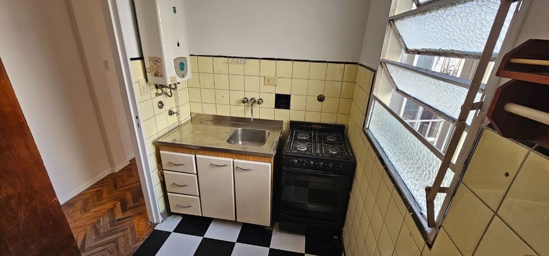 DEPARTAMENTO VENTA SAN CRISTÓBAL 2 AMBIENTES LUZ