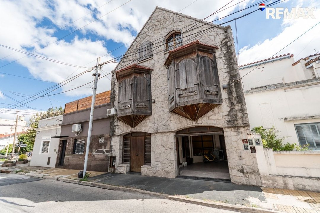 VENTA CASA 4 AMBIENTES QUINTA GALLI AVELLANEDA