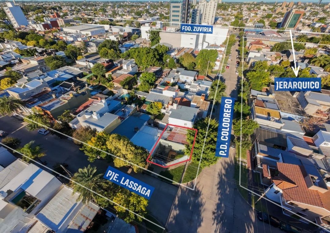 CASA CON GRAN POTENCIAL ZONA JERARQUICOS
