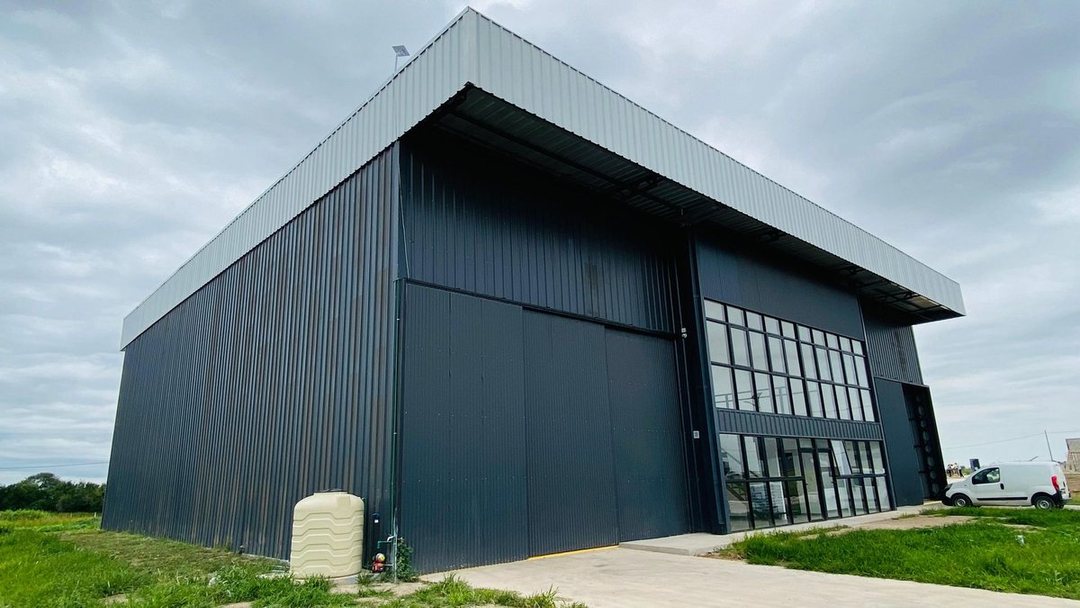 VENTA NAVE EN PARQUE INDUSTRIAL UNQUILLO CÓRDOBA