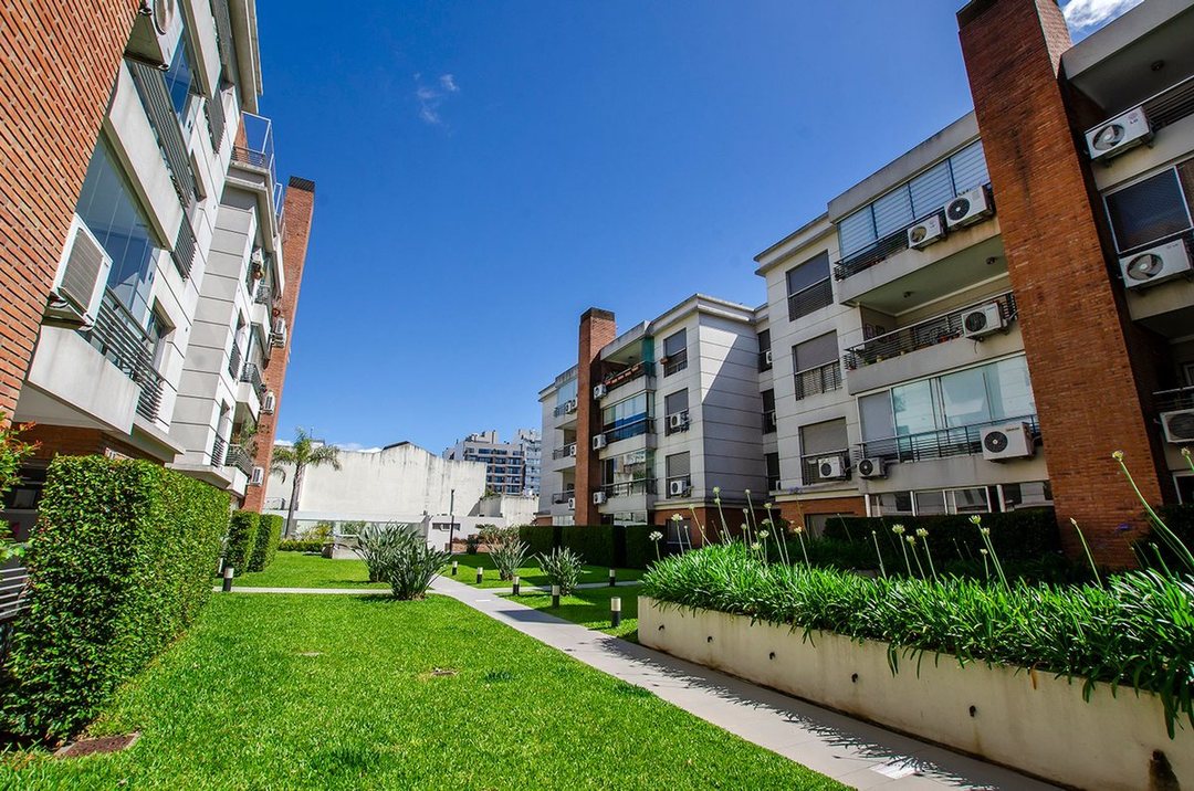 DEPARTAMENTO EN VENTA 4 AMB DEVOTO CON 2 COCHERAS