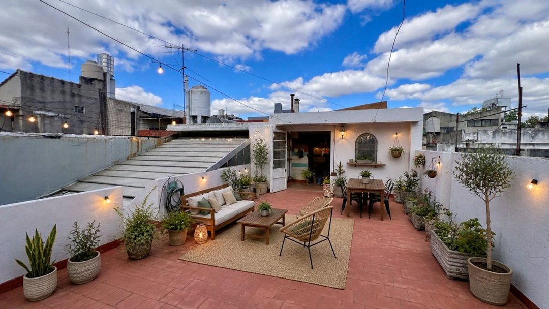 VENTA PH 4 AMBIENTES CON TERRAZA Y PARRILLA