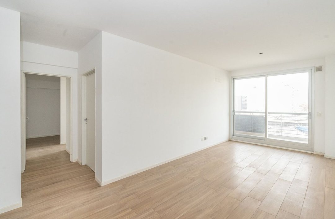 VENTA DEPARTAMENTO 3 AMBIENTES EN SUITE BALCON