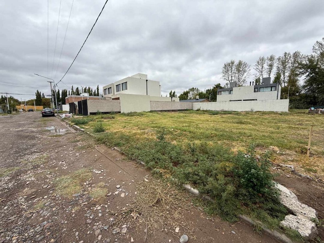 VENTA LOTE BARRIO RESIDENCIAL AYRES DEL LIMAY