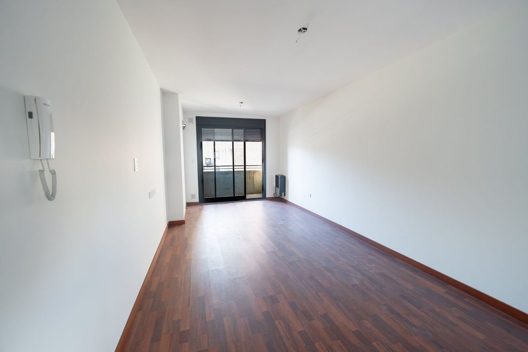 MONOAMBIENTE EN VENTA CON BALCON BARRIO MARTIN