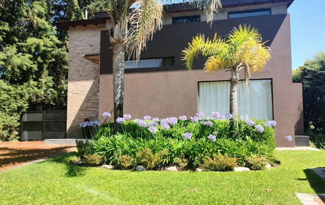 VENTA CASA BARRIO PRIVADO LA MASIA PILAR