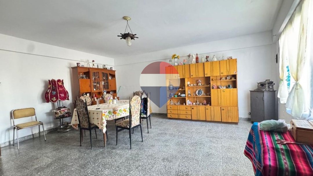 VENTA CASA + DPTO ALTO GORRITI