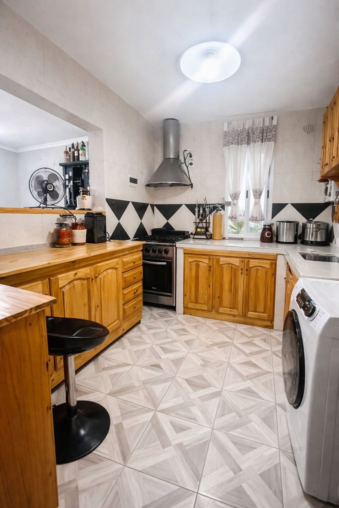 DEPTO 5 AMBIENTES EN VENTA,BARRIO PIEDRABUENA