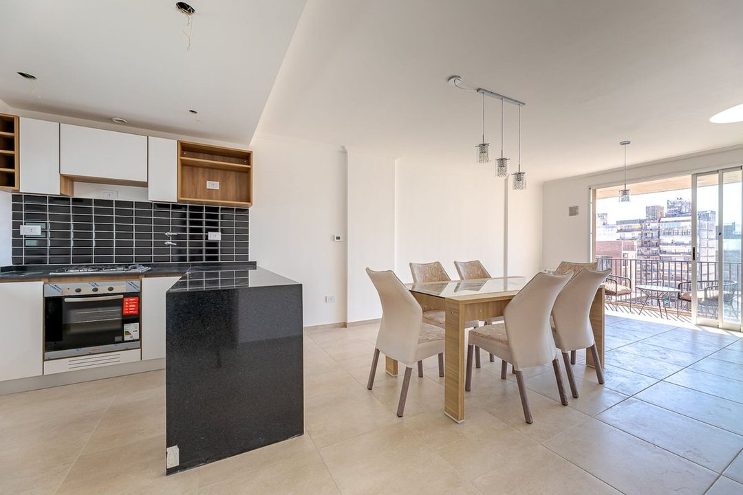 VENTA DEPTO 3 DORMITORIOS CON COCHERA Y AMENITIES