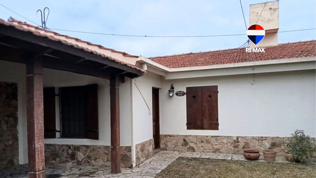 CASA VENTA PARQUE BELGRANO ZONA NORTE 3 DORM
