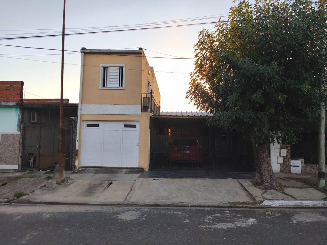 casa 3 dormitorios zona san agustin