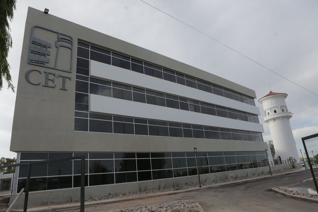 VENTA OFICINA MAIPU MENDOZA TORREON