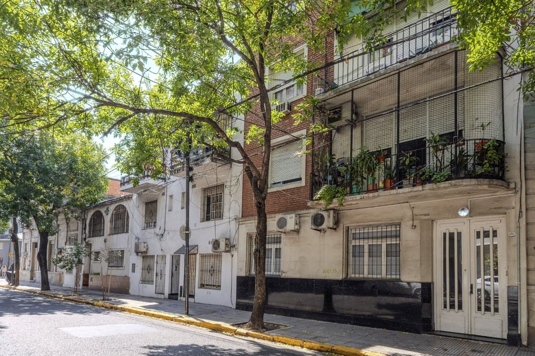 VENTA 3 AMBIENTES SAN CRISTOBAL BALCON FRENTE