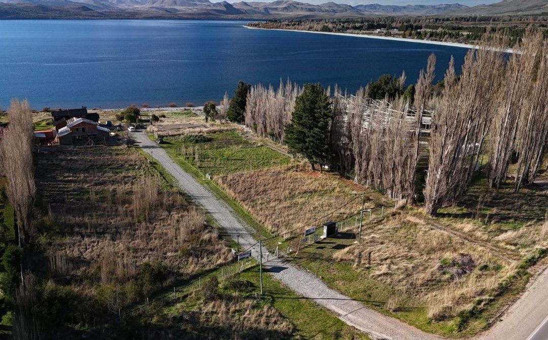 TERRENOS LAS CHACRAS, CON BAJADA AL LAGO
