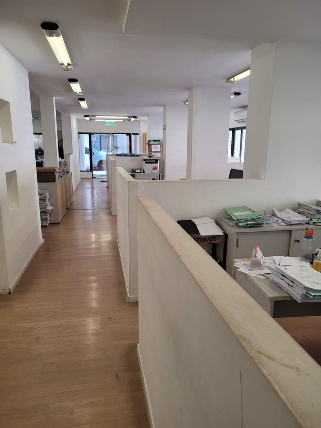 LOCAL COMERCIAL/OFICINAS EN MICROCENTRO