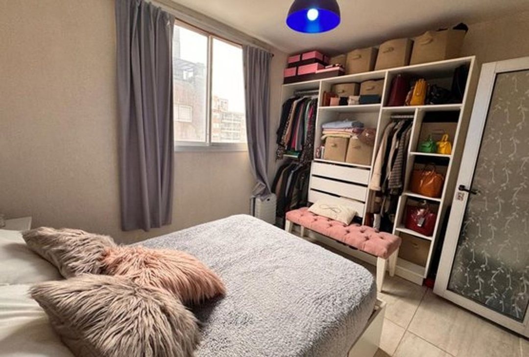 VENTA DPTO 2AMB SEMIPISO  BALCON AL FRENTE  MORON