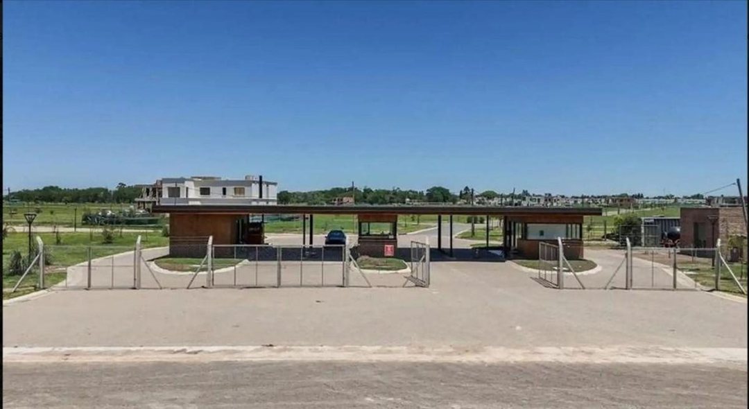 Lote en Venta en Barrio Village Joven Bella Vista