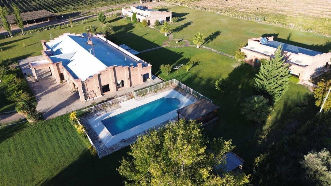 VENTA CASA, FINCA Y LODGE TURISTICO en SAN RAFAEL
