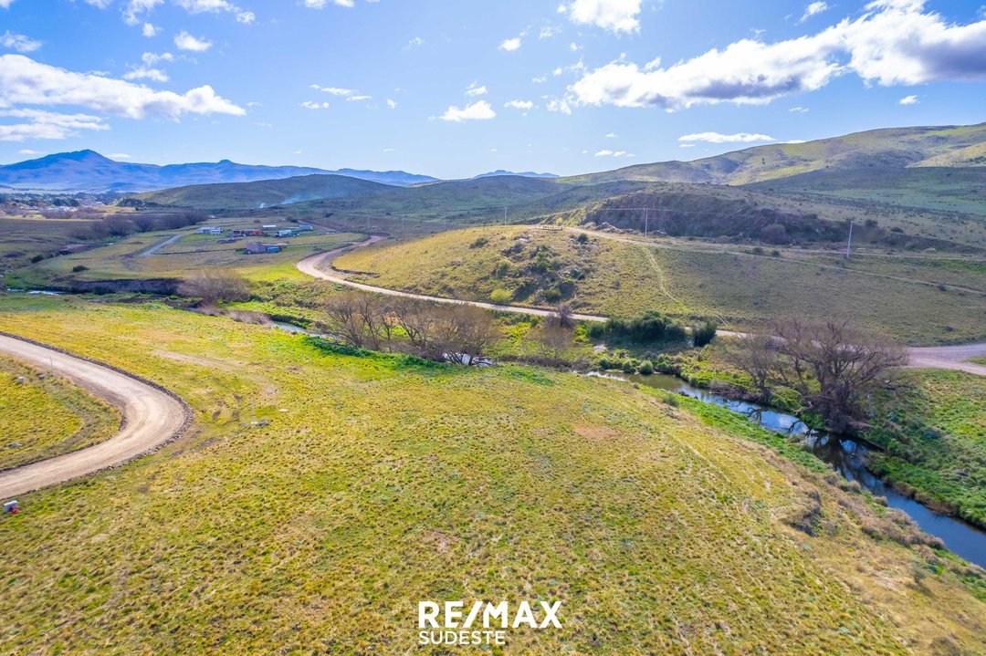 VENTA TERRENO. VILLA LA ARCADIA, LINDERO AL ARROYO