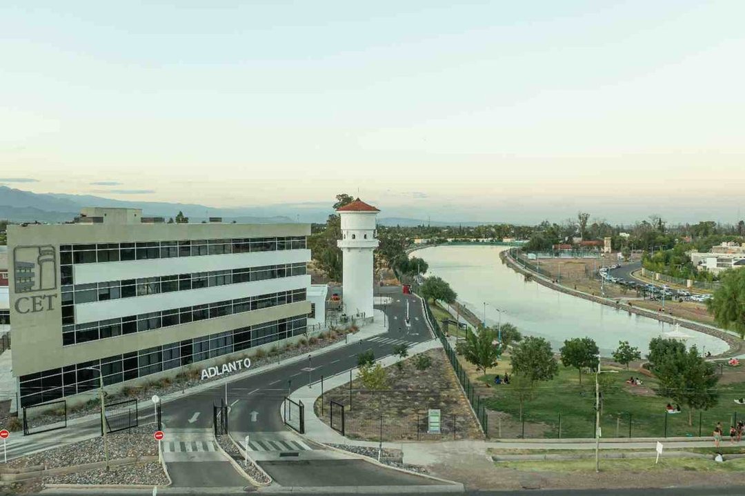 VENTA LOCAL MAIPU MENDOZA TORREON