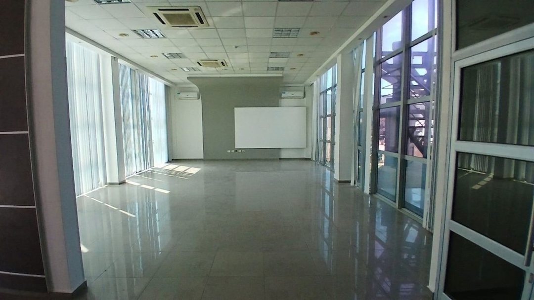 ALQUILER LOCAL 120 M2 EN CIRCUNVALACION NORTE