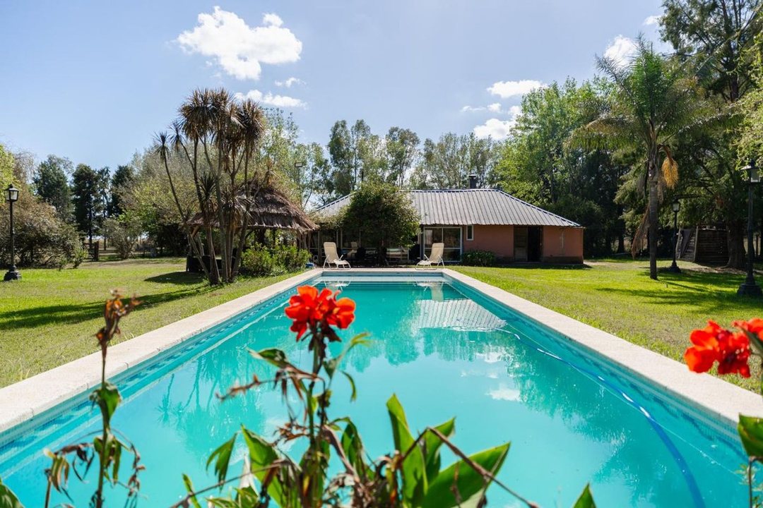 VENTA- 11 HECTAREAS-FONDO DE COMERCIO-HERMOSA CASA