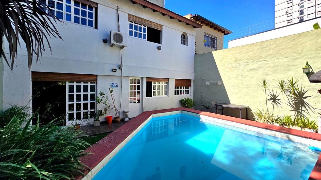 Venta Casa 4 Amb Playroom Cochera Pileta V. Devoto