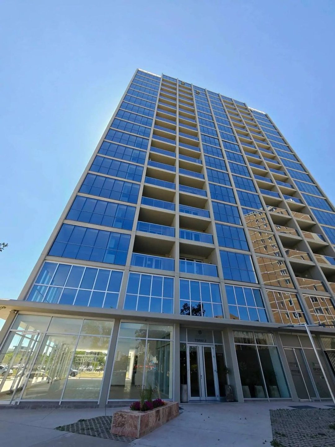 VENTA GARDEN INN II, A ESTRENAR, 1 DORM + COCHERA