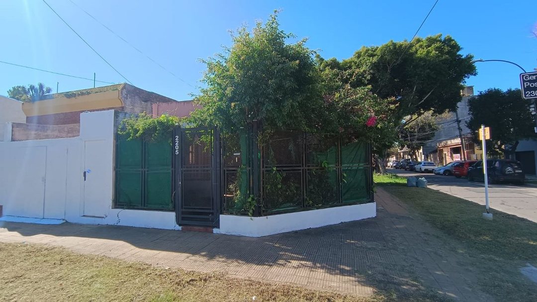 MUNRO PH VENTA 111 m2 C/COCHERA LISTO PARA RENOVAR