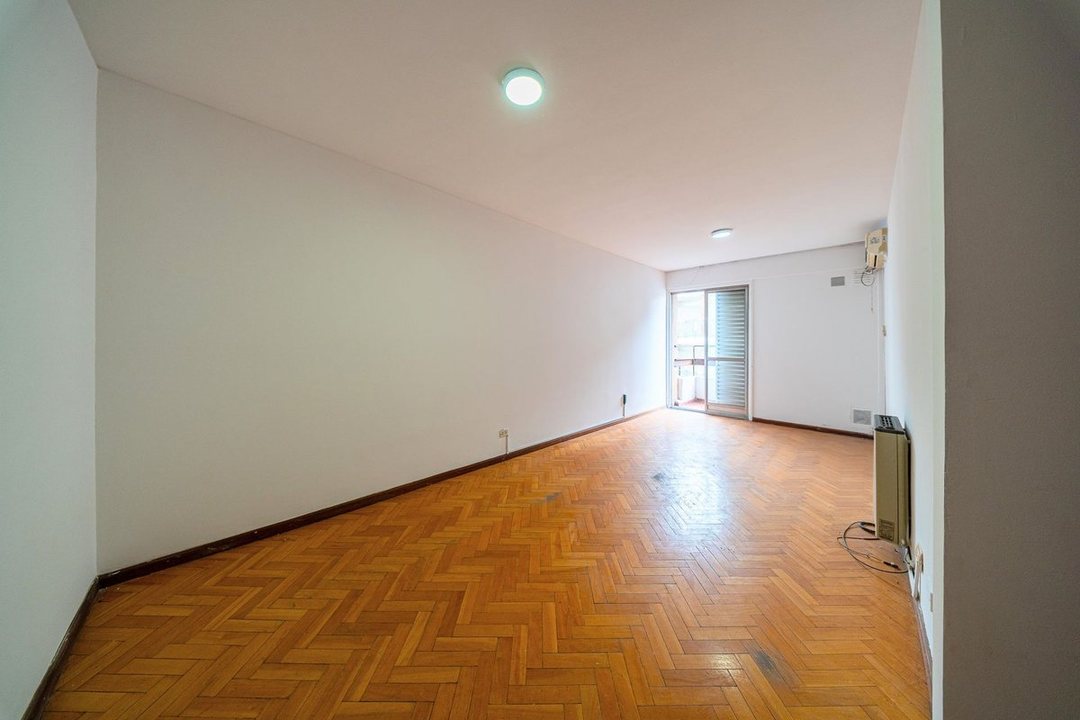 DEPARTAMENTO EN VENTA CENTRO TRES DORMITORIOS