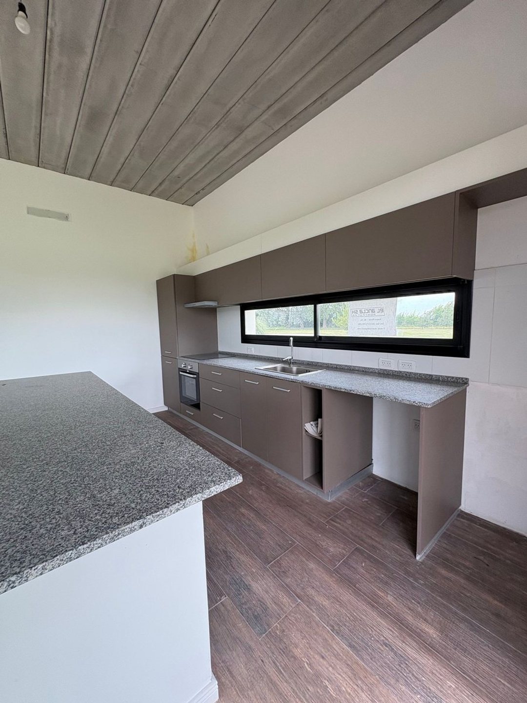 CASA EN VENTA A ESTRENAR LA FEDERALA, LOBOS