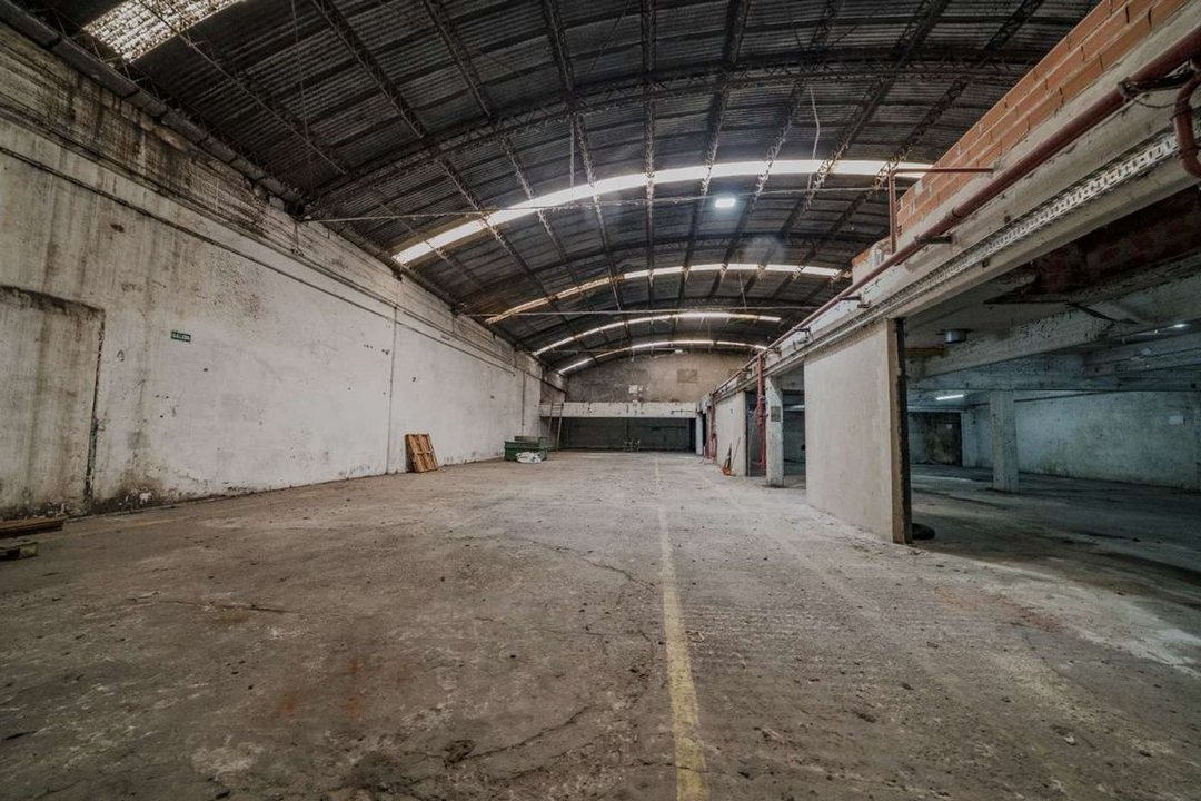 NAVE INDUSTRIAL DE DOS PLANTAS EN SAN MARTIN