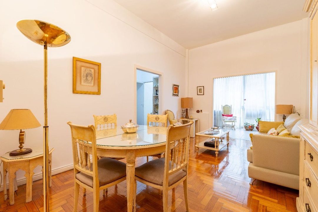 VENTA SEMIPISO 4 AMBIENTES BARRIO NORTE/RECOLETA