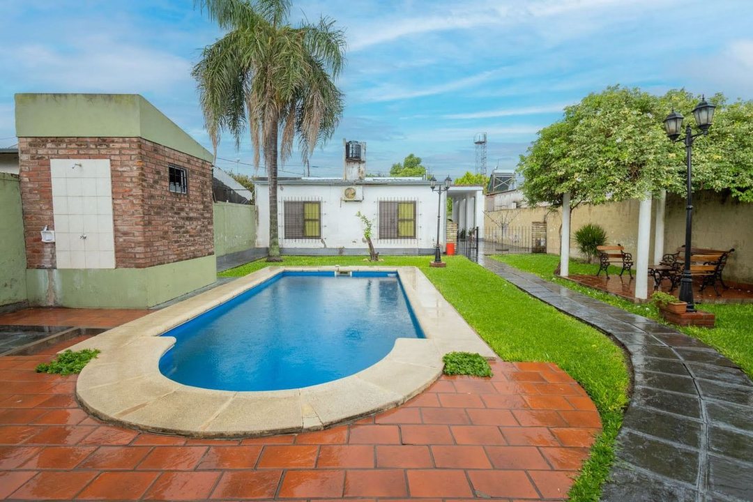 Casa en venta en Santo Tome Patio Pileta y Quincho
