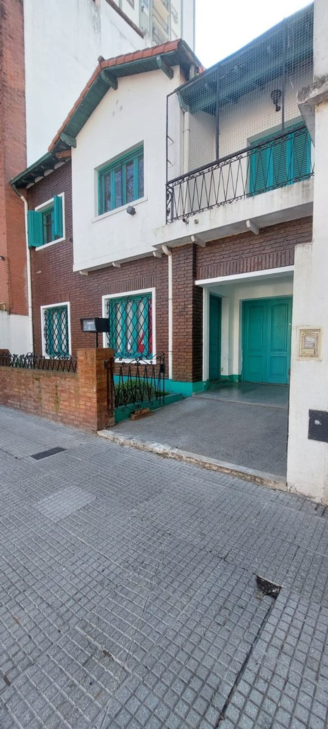 VENTA CASA USO FAMILIAR O COMERCIAL EXCELENTE ZONA