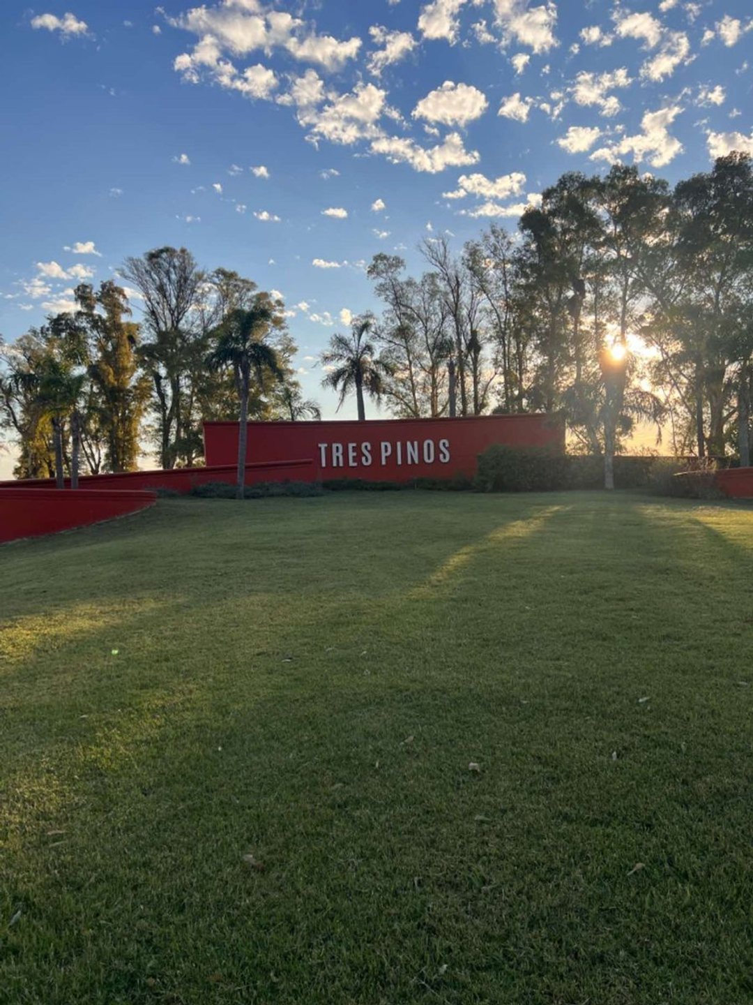VENTA LOTE CLUB DE CAMPO LOS TRES PINOS