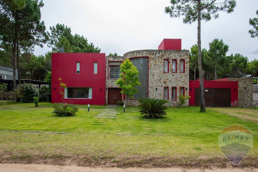 VENTA PERMUTA CASA LA HERRADURA PINAMAR