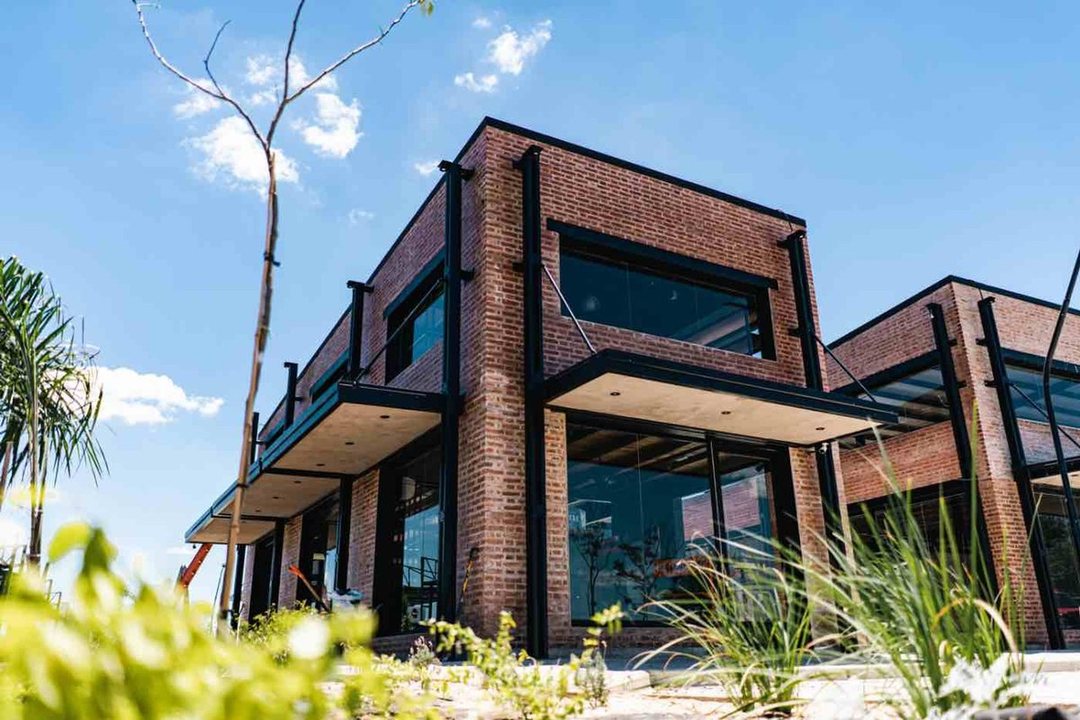 VENTA LOCAL COMERCIAL PASEO LAS ACACIAS