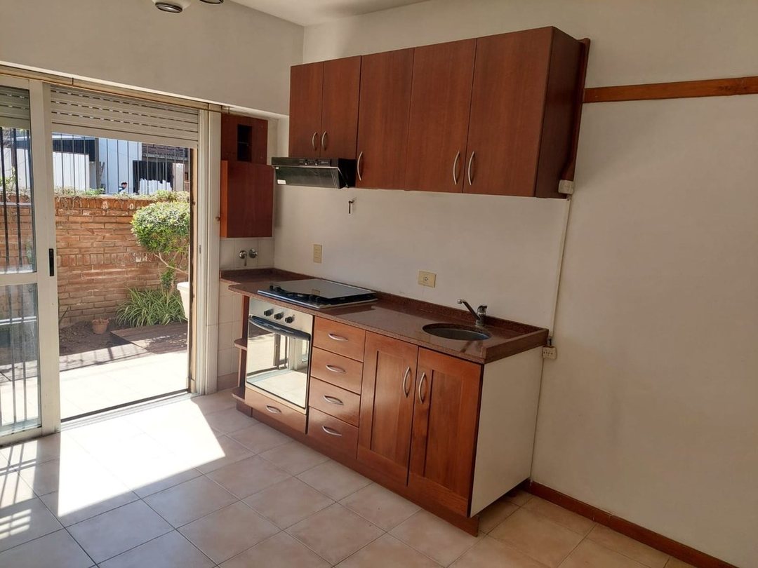 VENTA PILAR CENTRO 2 AMBIENTES P.B FINANCIACIÓN