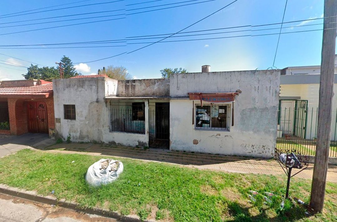 Casa 3 amb Venta Berazategui gran terreno 10x53