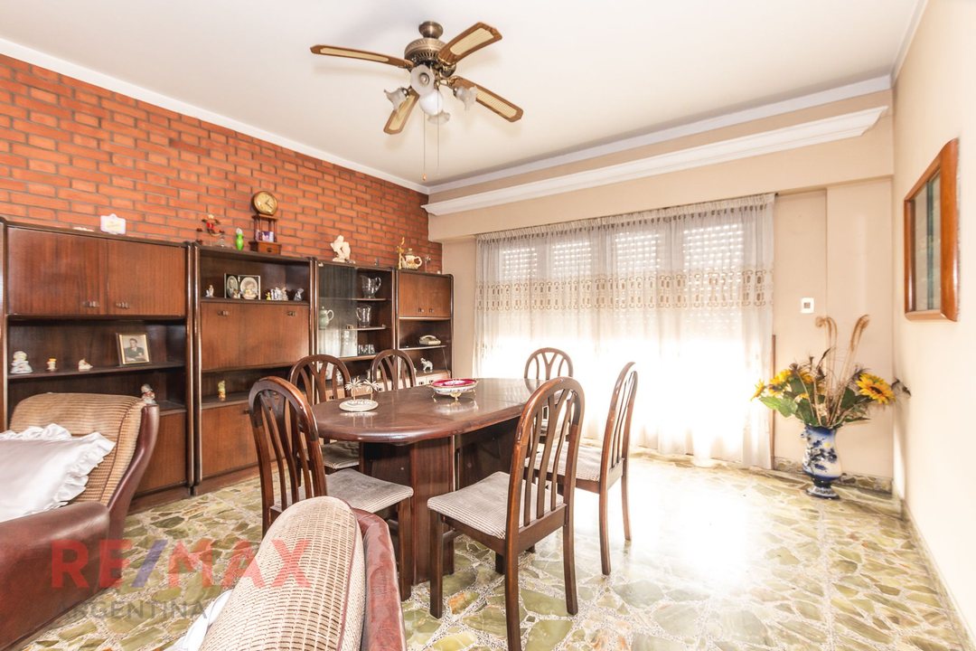 casa lote propio Multifamiliar con cochera