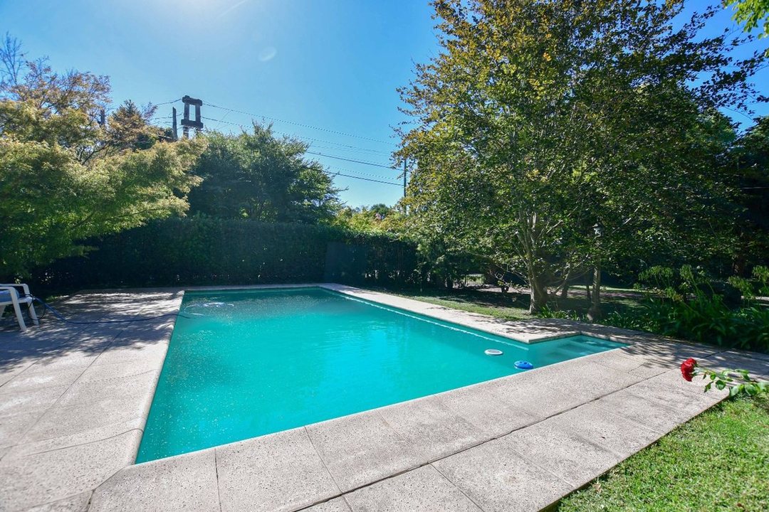 CASAS EN VENTA  VILLA ELISA. LA PLATA