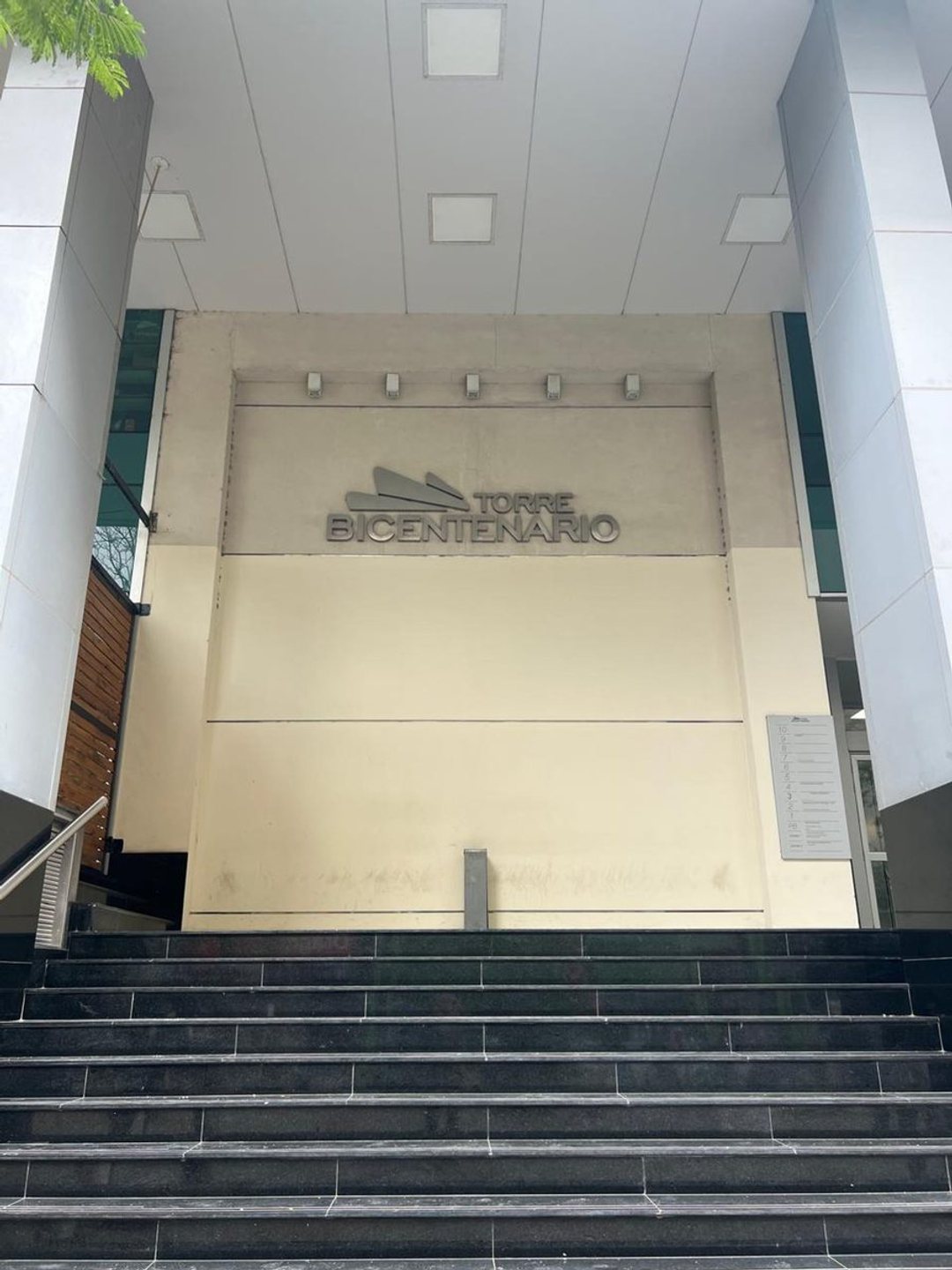 VENTA  o ALQUILER PISO  PARA OFICINAS  ZONA CENTRO